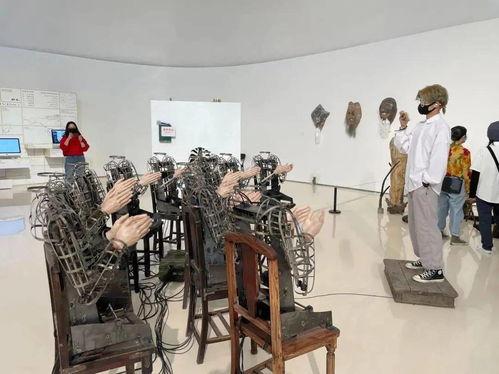 娱乐吃瓜菌作品在线观看,带你领略网络热门作品的魅力瞬间